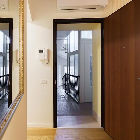 Apartment Dimore Pellicciai, Nel Cuore Del Centro Storico - Domus