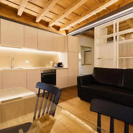 Dimore Pellicciai, Nel Cuore Del Centro Storico - Domus Appartement *